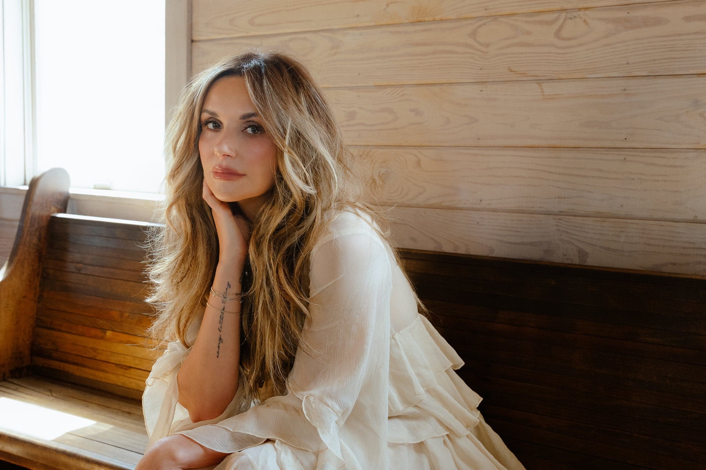 Carly Pearce — 7 upcoming tour dates and ticket alerts on Yoink