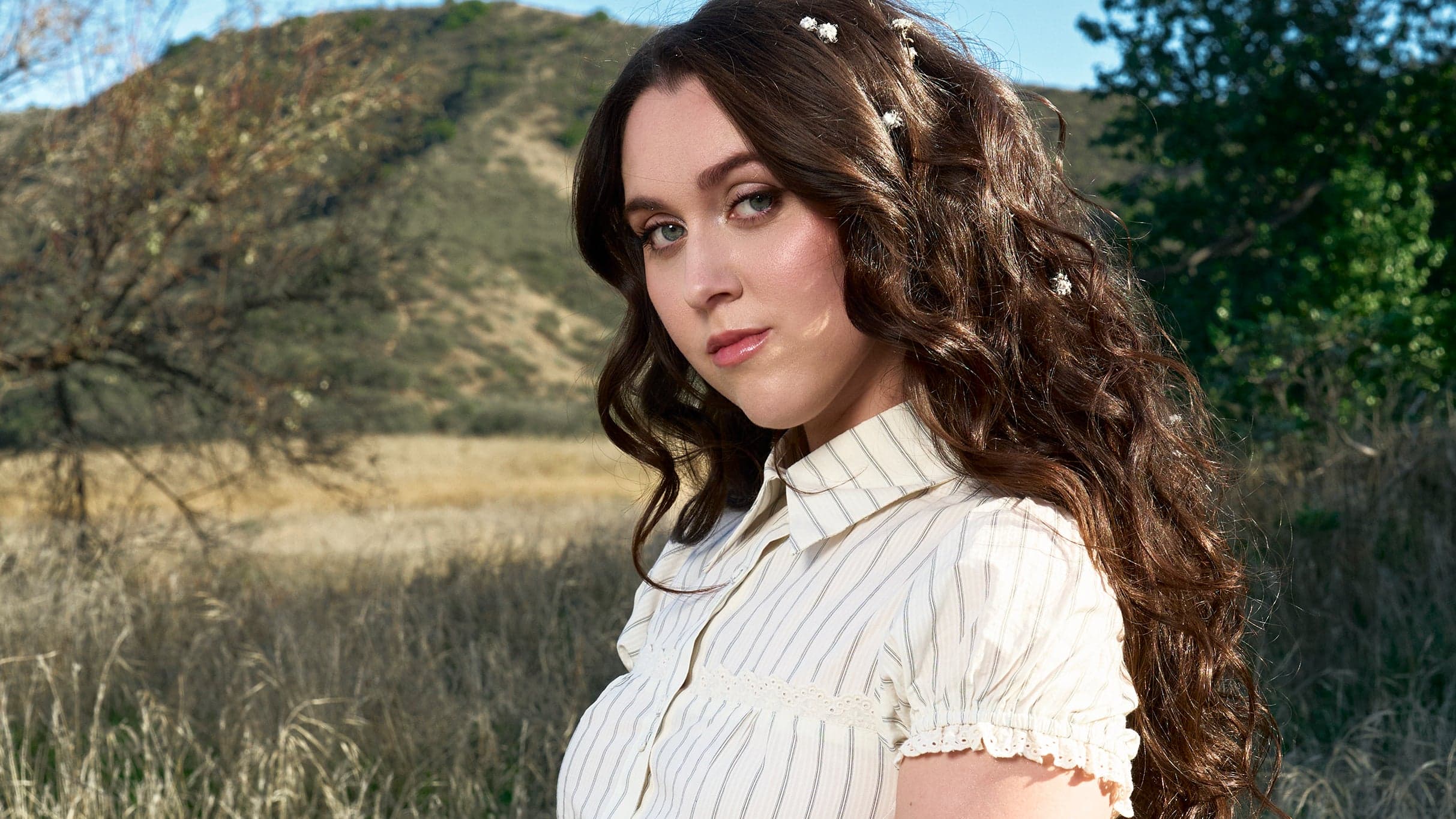 Em Beihold — 5 upcoming tour dates and ticket alerts on Yoink